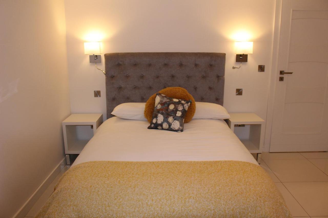Blossom Lane Apartment Woodford  外观 照片